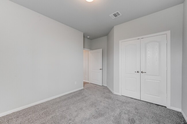 Building Photo - 10505 Stone Peak Dr
