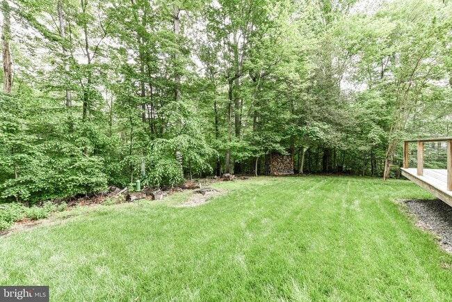 Building Photo - 8504 Shadeway Pl