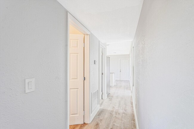 Building Photo - 17852 94th St N