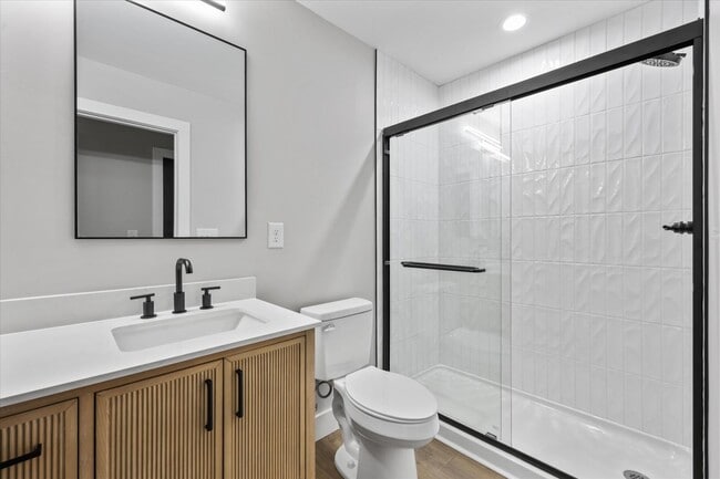Building Photo - 8302 Lobelia Ln