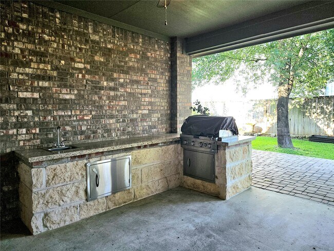 Building Photo - 22106 Flashing Ridge Dr