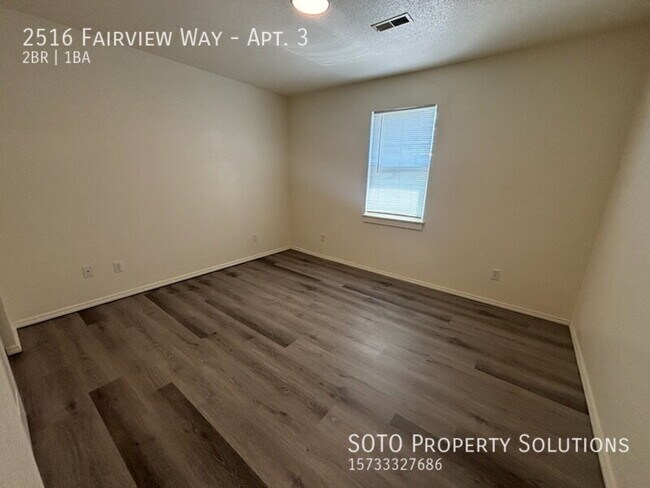 Building Photo - 2516 Fairview Way