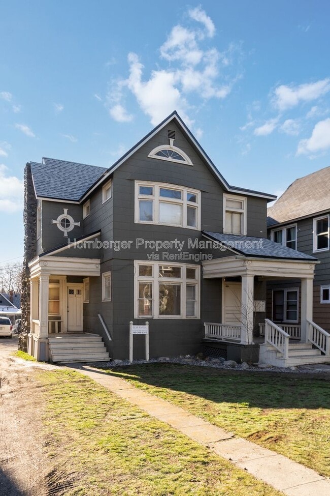 Building Photo - 1911 W 2nd Ave