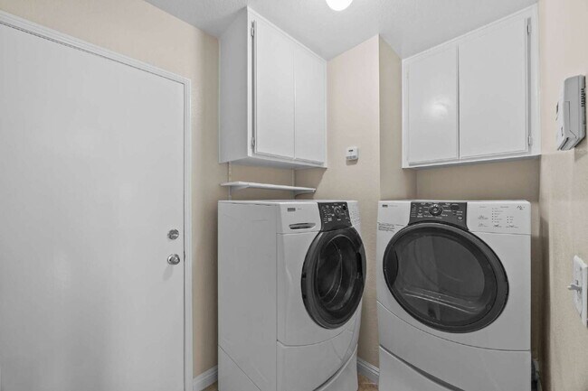 Building Photo - Single level home in Laguna Niguel