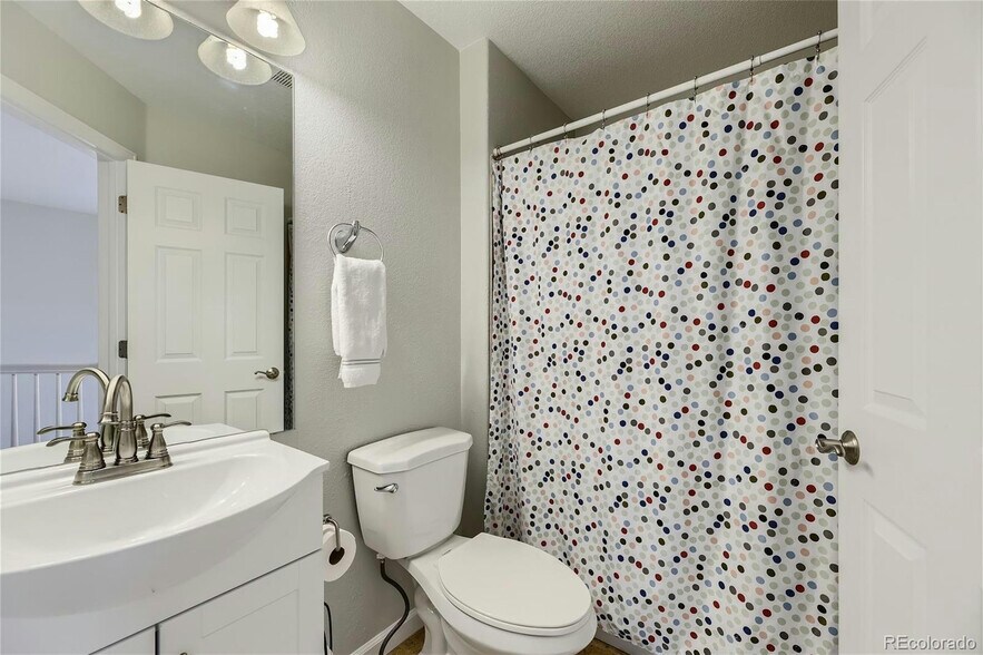 Building Photo - 17006 E Cedar Gulch Dr