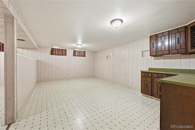 Building Photo - 9547 W Kentucky Dr