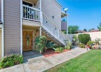 Building Photo - 1075 N Escondido Blvd