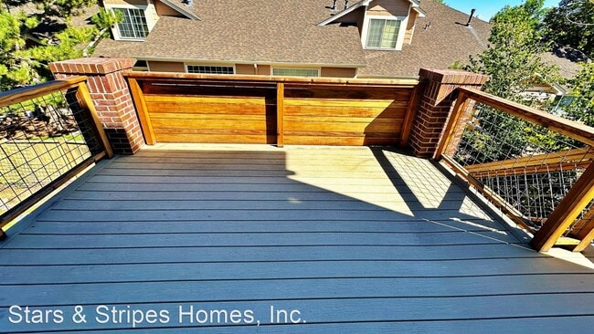 Building Photo - 5 br, 3.5 bath House - 8522 S. Miller Court