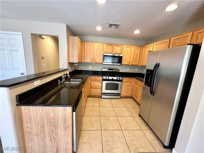 Building Photo - 6038 Devers Ct