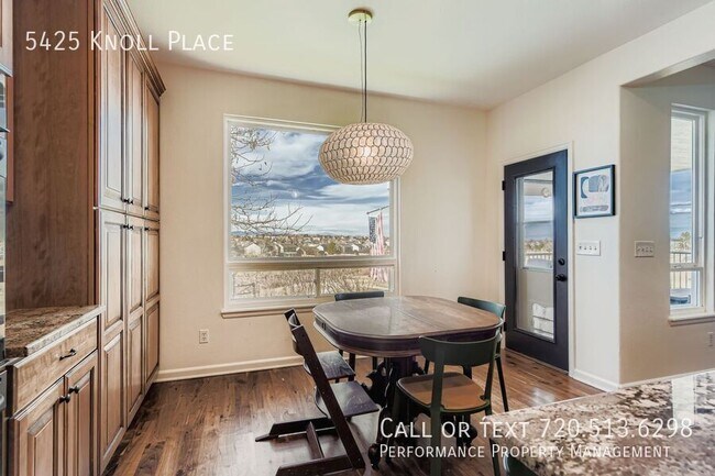 Building Photo - 5425 E Knoll Pl