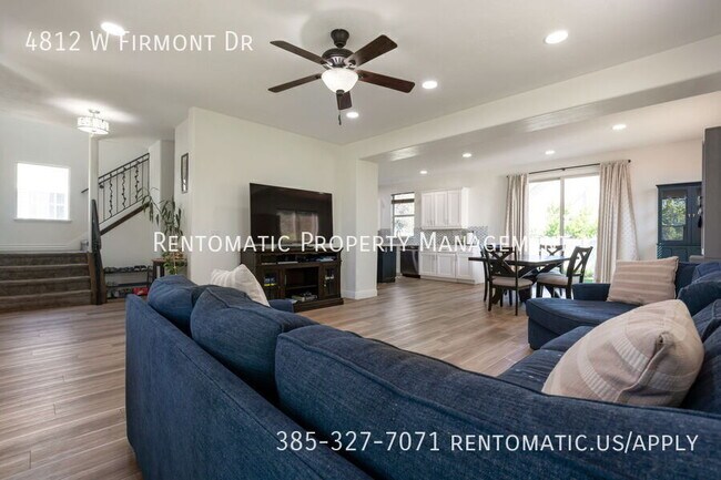 Building Photo - 4812 Firmont Dr