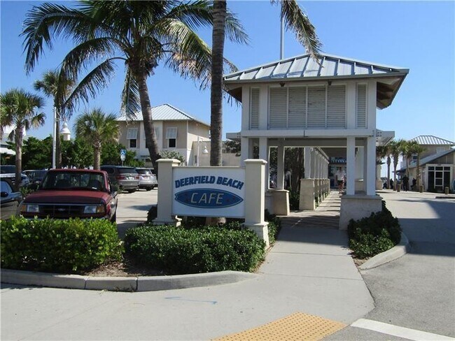 Building Photo - 161 Ventnor Dr