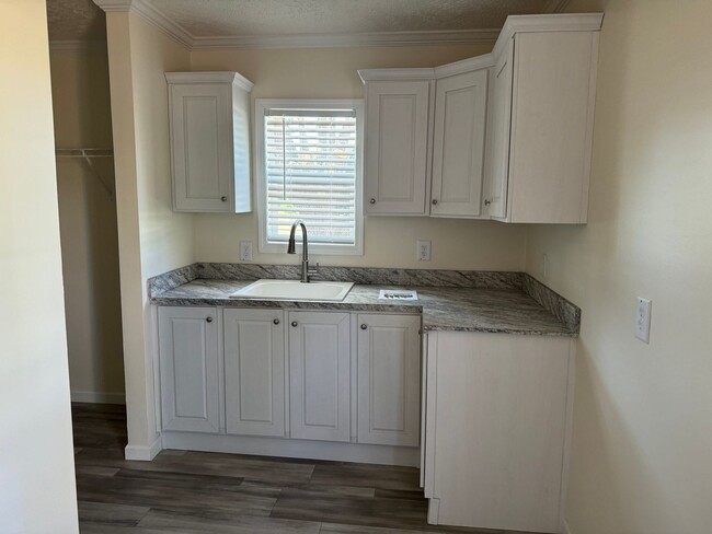 Building Photo - Brand New Home For Rent in Lakeland