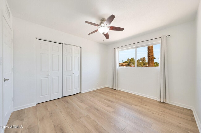 Building Photo - 8507 E Mariposa Dr