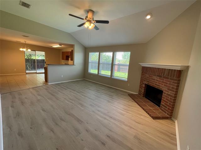 Building Photo - 523 Robinwood Rd