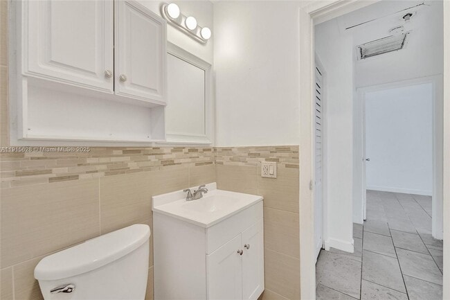 Building Photo - 6283 Sherman St