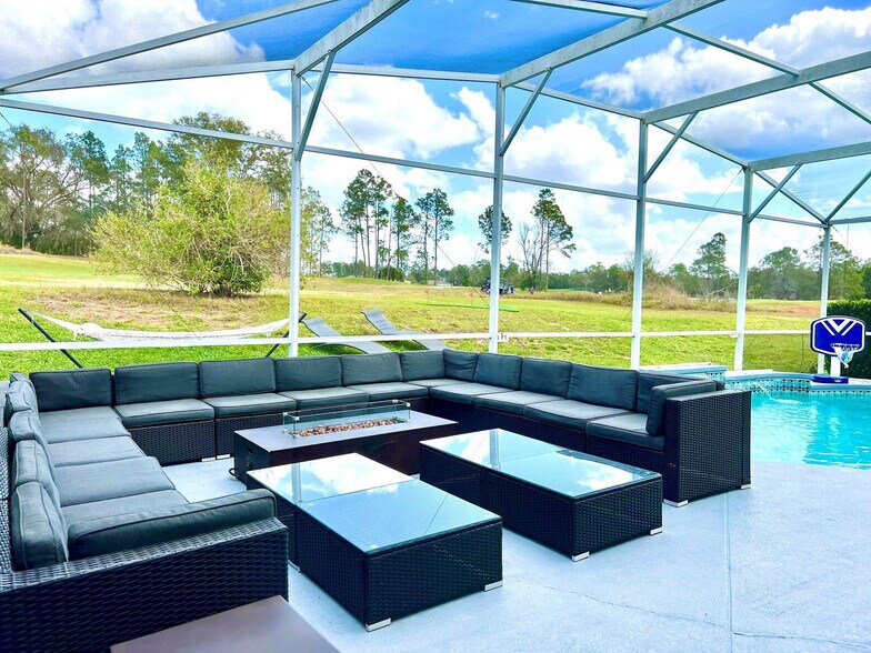 Building Photo - 1145 Troon Cir