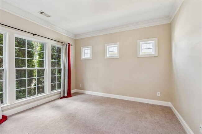 Building Photo - 410 After Glow Smt