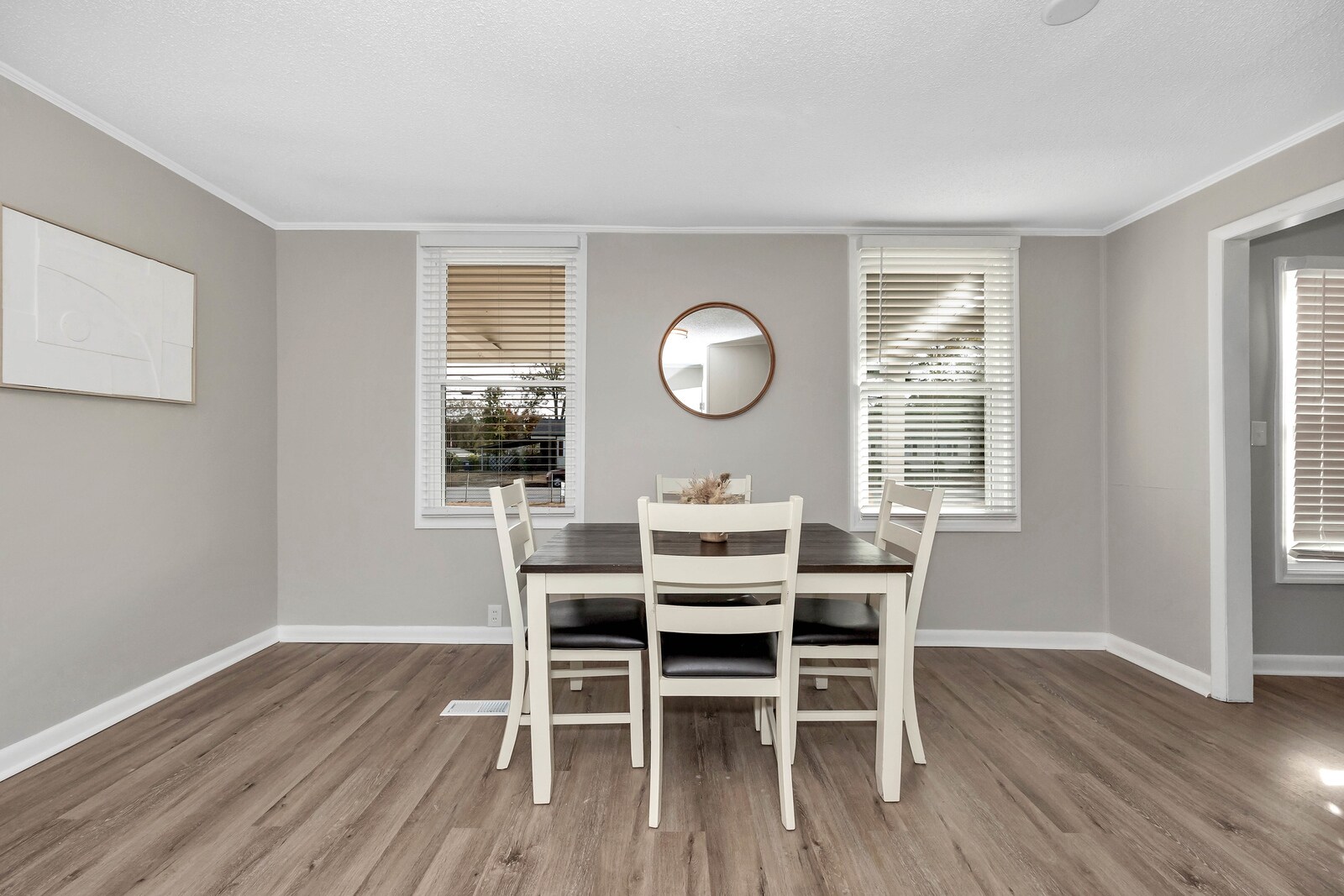 Building Photo - 3706 Emm Ell St SW