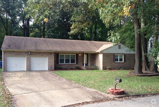 Building Photo - 1317 Drexel Cir
