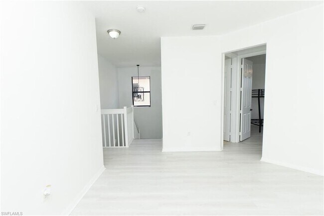 Building Photo - 5360 Brin Way