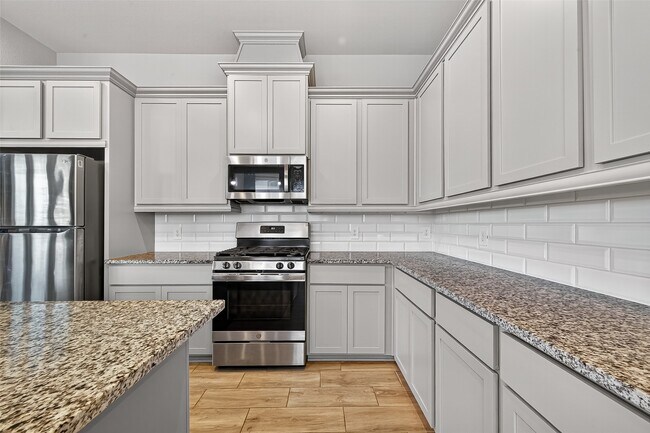 Building Photo - 1567 Rustling Creek Dr
