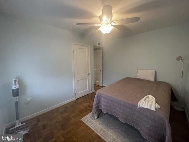 Building Photo - 6610 Potomac Ave