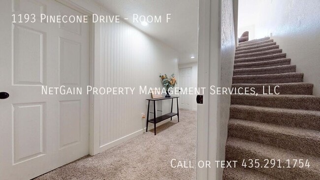 Building Photo - 1193 Pinecone Dr