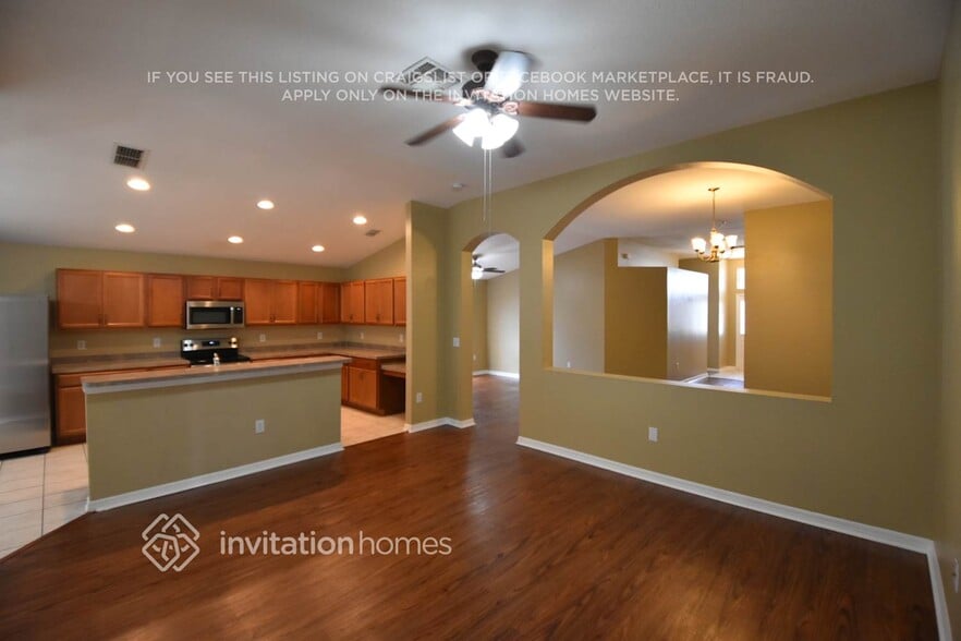 Building Photo - 4212 Wharton Way