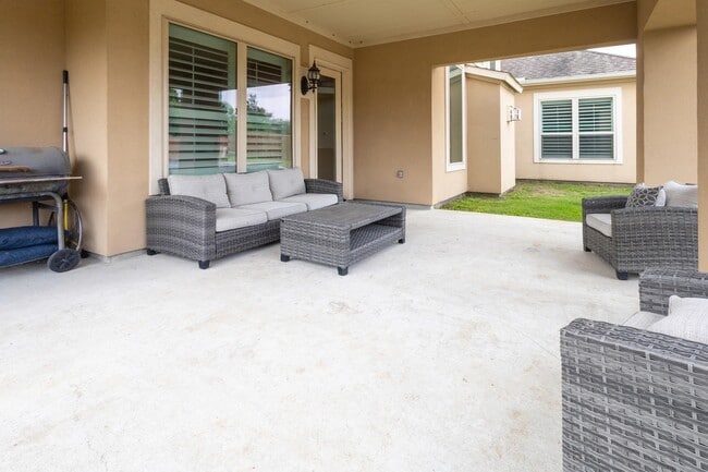 Building Photo - 26310 Katy Springs Ln