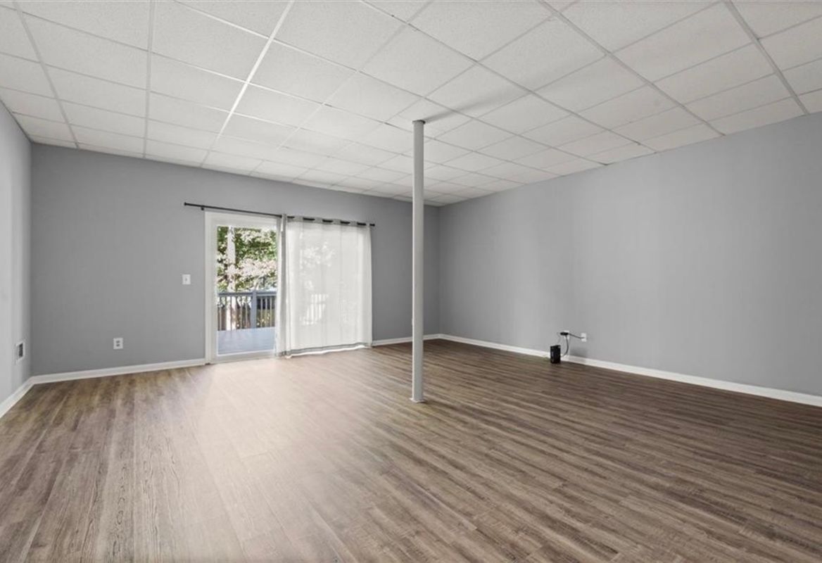 Building Photo - 2193 Oakrill Ct