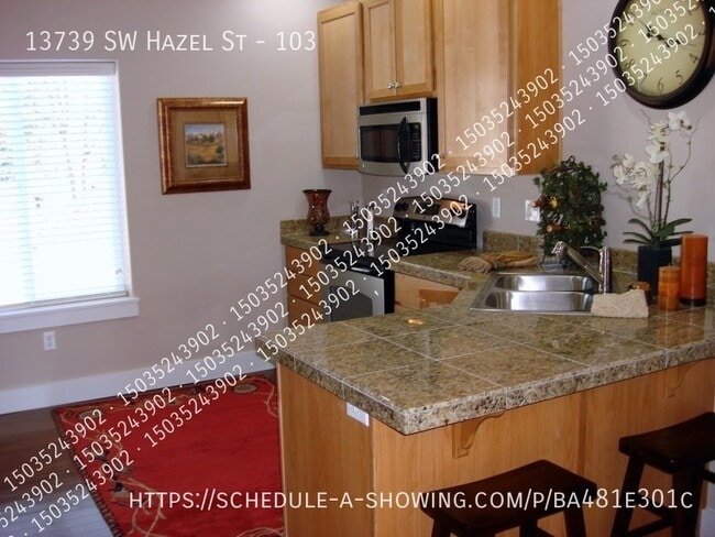 Building Photo - 13739 SW Hazel St