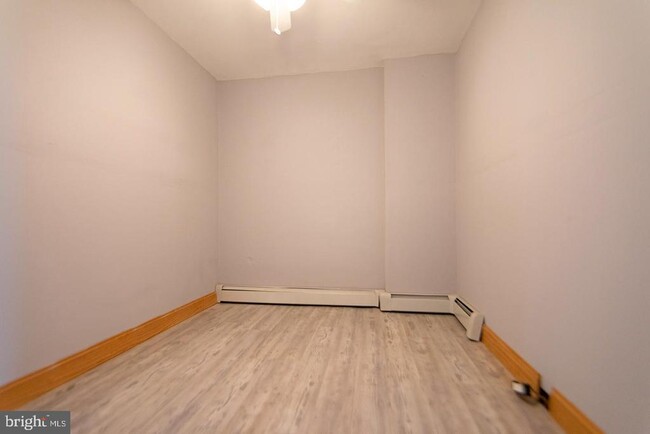 Building Photo - 4708 Fowler St