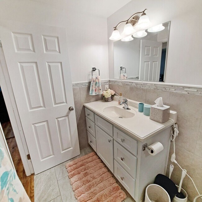 Building Photo - 3506 Lisa Ln