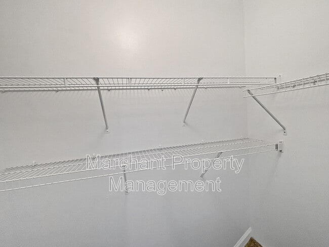 Building Photo - 311 Pampas Ct