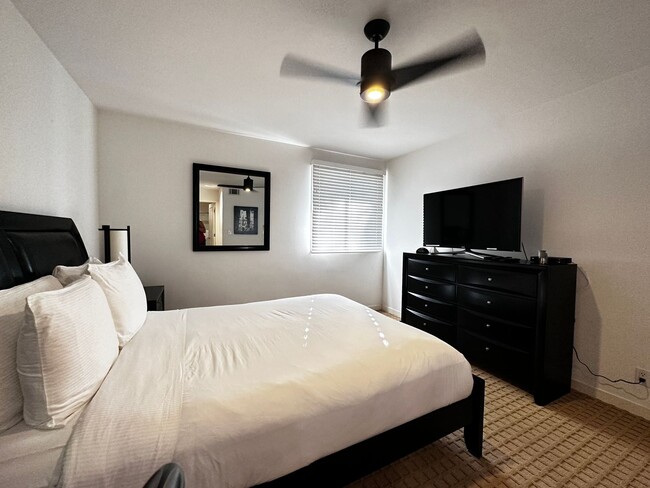 Building Photo - Carlsbad Village  Furnished 2 bedroom/2 ba...