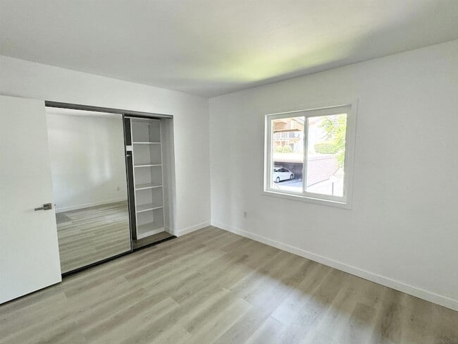 Building Photo - 1858 Fairway Cir Dr