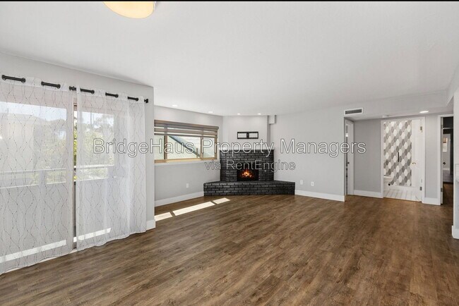 Building Photo - 4055 Falcon St