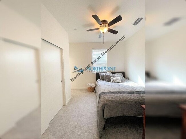 Building Photo - 2BR/2.5BA Condo w/ A/C + In-Unit W/D in The Mill at Broadway