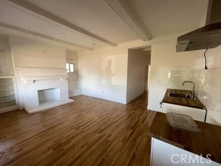Building Photo - 1346 E 43rd Pl