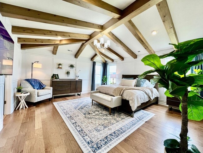 Building Photo - Large Executive home in Beavercreek Well d...
