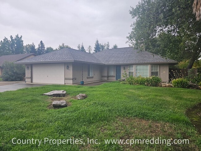 Building Photo - Spacious Home in Saratoga Estates with Lan...