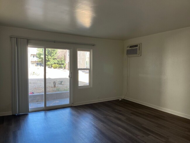 Building Photo - 9010 Tobias Ave
