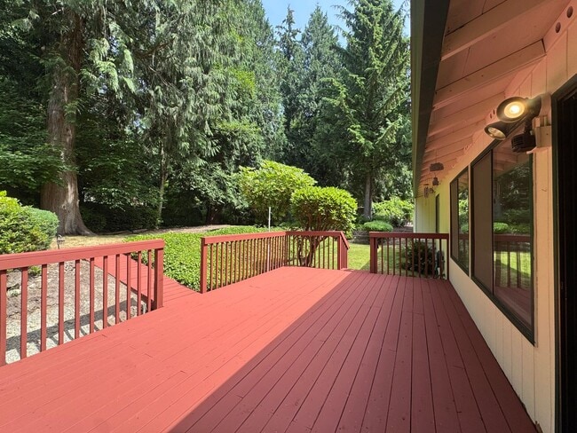 Building Photo - Tranquil 3 bedroom Rambler!!!