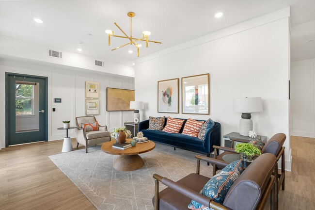 Clubhouse - 1055 Arden