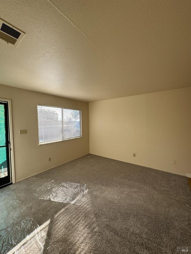 Building Photo - 308 Annette Ave