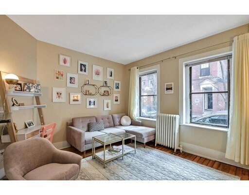 Building Photo - 29 Revere St