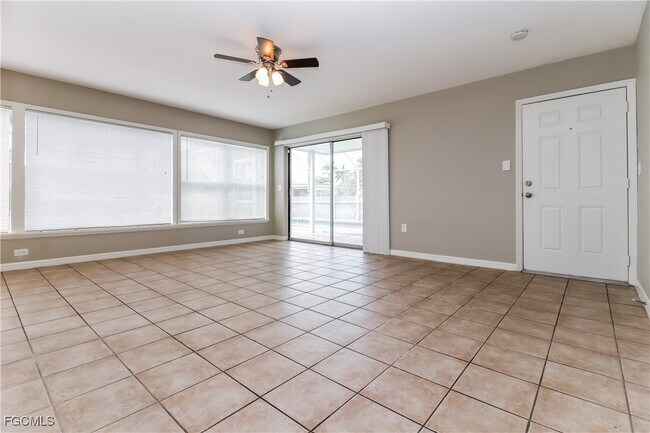 Building Photo - 1450 Mandel Rd