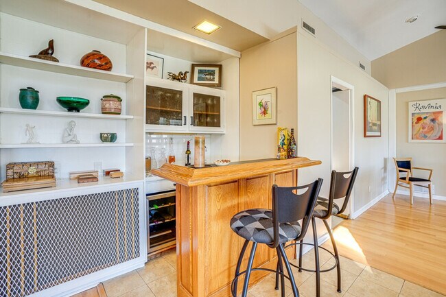 Building Photo - 21 Walking Diamond Dr