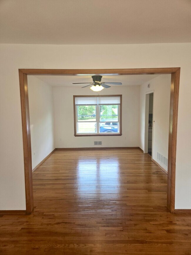 Building Photo - Updates abound at this SPACIOUS, half duplex with 3+ off-street parking spots, 3-bedrooms and 2 f...